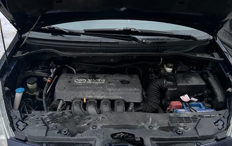 Toyota Corolla Verso I, 2008 год, 700 000 рублей, 23 фотография