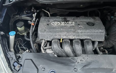 Toyota Corolla Verso I, 2008 год, 700 000 рублей, 22 фотография