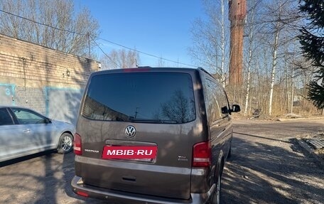 Volkswagen Multivan T5, 2011 год, 2 000 000 рублей, 4 фотография