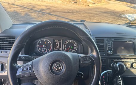 Volkswagen Multivan T5, 2011 год, 2 000 000 рублей, 12 фотография