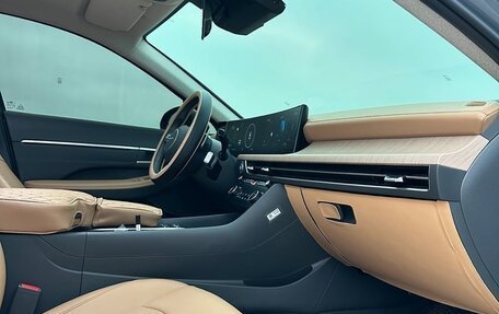 Hyundai Sonata VIII, 2024 год, 3 300 000 рублей, 8 фотография