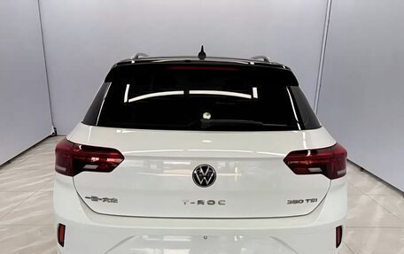 Volkswagen T-Roc I, 2022 год, 2 000 000 рублей, 5 фотография