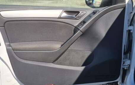 Volkswagen Golf VI, 2012 год, 900 000 рублей, 10 фотография