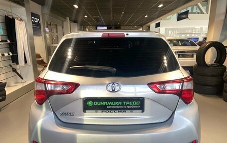 Toyota Yaris III рестайлинг, 2018 год, 950 000 рублей, 5 фотография