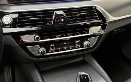 BMW 5 серия, 2020 год, 5 300 000 рублей, 11 фотография