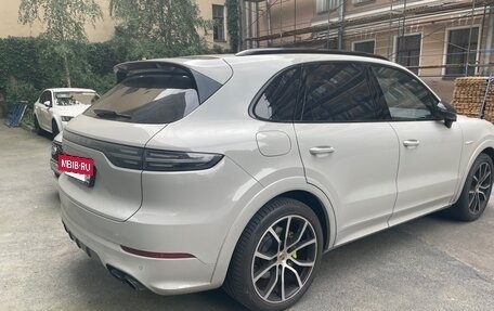 Porsche Cayenne III, 2020 год, 9 900 000 рублей, 3 фотография