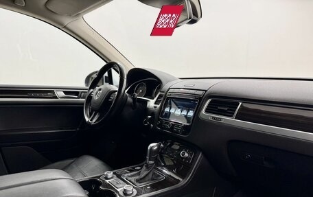 Volkswagen Touareg III, 2015 год, 3 190 000 рублей, 12 фотография