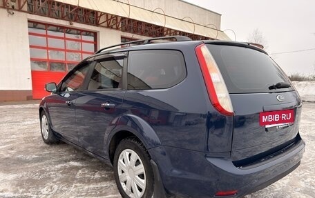 Ford Focus II рестайлинг, 2011 год, 675 000 рублей, 3 фотография