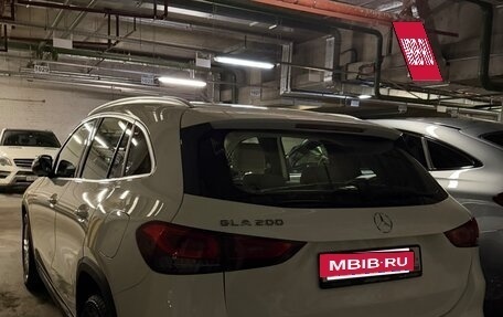 Mercedes-Benz GLA, 2021 год, 3 300 000 рублей, 3 фотография