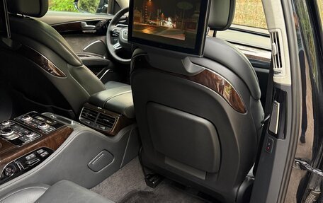 Audi A8, 2016 год, 3 380 000 рублей, 10 фотография