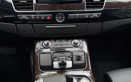 Audi A8, 2016 год, 3 380 000 рублей, 3 фотография