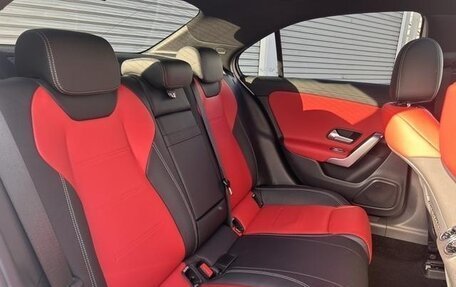 Mercedes-Benz A-Класс, 2020 год, 1 690 000 рублей, 11 фотография