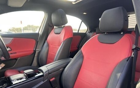 Mercedes-Benz A-Класс, 2020 год, 1 690 000 рублей, 8 фотография