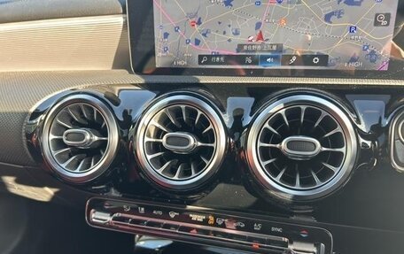 Mercedes-Benz A-Класс, 2020 год, 1 690 000 рублей, 14 фотография