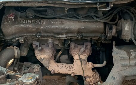 Nissan Serena I, 1998 год, 250 000 рублей, 9 фотография