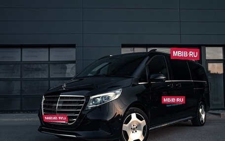 Mercedes-Benz V-Класс, 2025 год, 14 800 000 рублей, 5 фотография