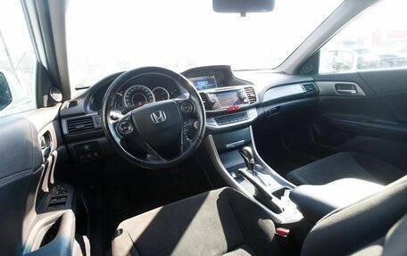 Honda Accord IX рестайлинг, 2013 год, 1 450 000 рублей, 8 фотография