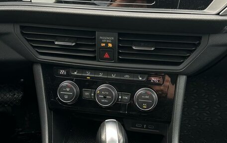 Volkswagen Jetta VII, 2020 год, 1 850 000 рублей, 11 фотография