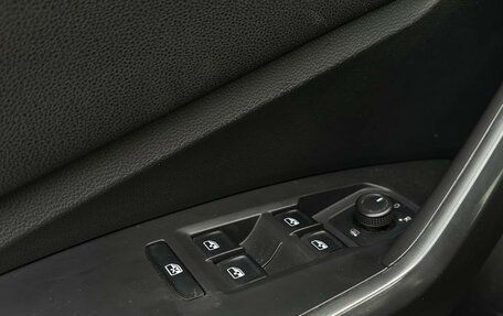 Volkswagen Jetta VII, 2020 год, 1 850 000 рублей, 12 фотография