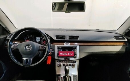 Volkswagen Passat B7, 2013 год, 1 289 000 рублей, 8 фотография