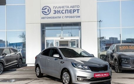 KIA Rio III рестайлинг, 2016 год, 880 000 рублей, 3 фотография