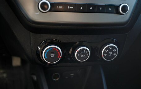 KIA Rio III рестайлинг, 2016 год, 880 000 рублей, 14 фотография