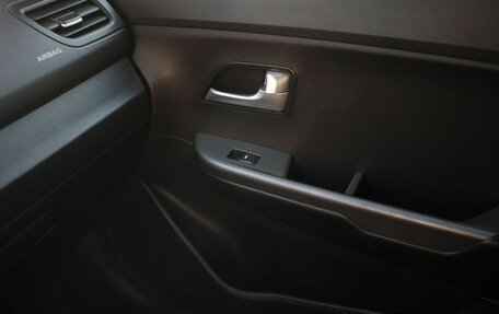 KIA Rio III рестайлинг, 2016 год, 880 000 рублей, 16 фотография