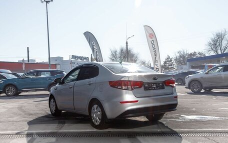 KIA Rio III рестайлинг, 2016 год, 880 000 рублей, 8 фотография