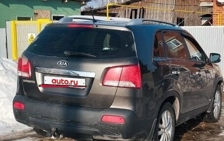 KIA Sorento II рестайлинг, 2010 год, 1 100 000 рублей, 2 фотография