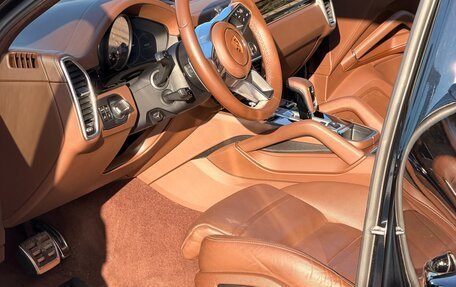 Porsche Cayenne III, 2019 год, 8 100 000 рублей, 10 фотография