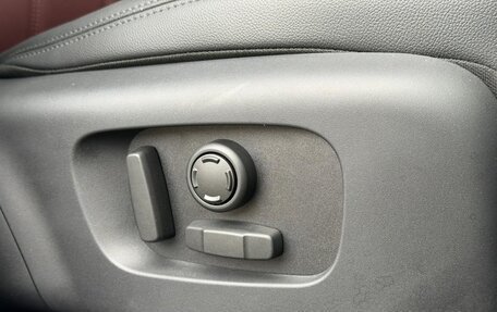 Land Rover Range Rover Evoque II, 2025 год, 5 715 000 рублей, 30 фотография