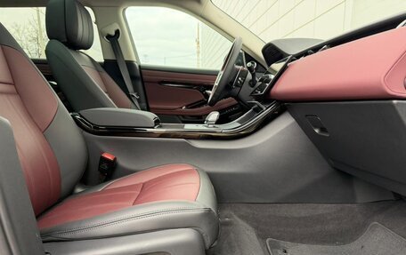 Land Rover Range Rover Evoque II, 2025 год, 5 715 000 рублей, 29 фотография