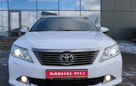 Toyota Camry, 2012 год, 1 569 000 рублей, 2 фотография