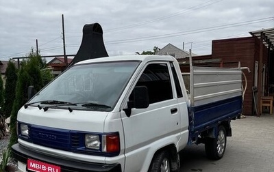 Toyota Town Ace III, 1991 год, 700 000 рублей, 1 фотография