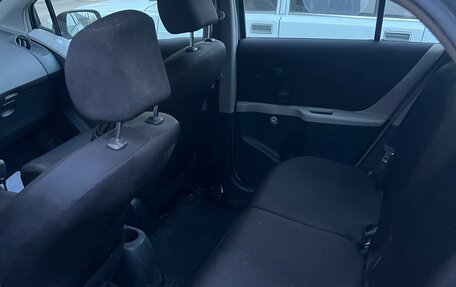 Toyota Yaris III рестайлинг, 2006 год, 415 000 рублей, 7 фотография