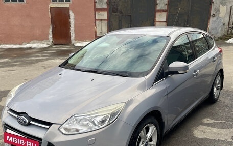 Ford Focus III, 2011 год, 870 000 рублей, 2 фотография