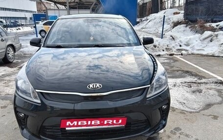 KIA Rio IV, 2018 год, 1 290 000 рублей, 2 фотография