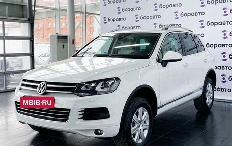 Volkswagen Touareg III, 2012 год, 2 020 000 рублей, 2 фотография