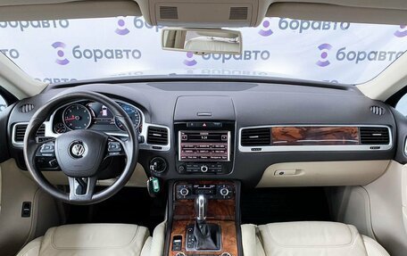 Volkswagen Touareg III, 2012 год, 2 020 000 рублей, 15 фотография