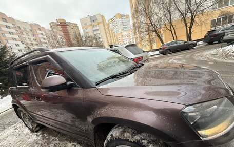 Skoda Yeti I рестайлинг, 2014 год, 1 000 000 рублей, 2 фотография