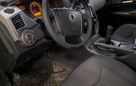 SsangYong Kyron I, 2010 год, 815 000 рублей, 15 фотография