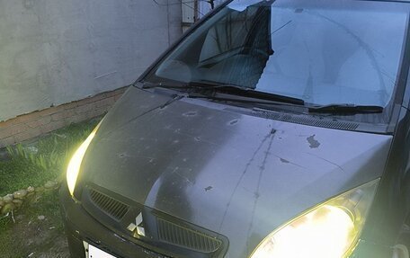 Mitsubishi Colt VI рестайлинг, 2004 год, 350 000 рублей, 6 фотография