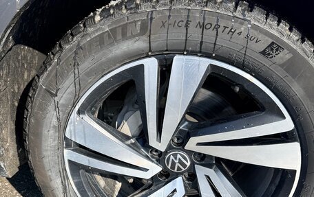 Volkswagen Touareg III, 2021 год, 7 500 000 рублей, 3 фотография