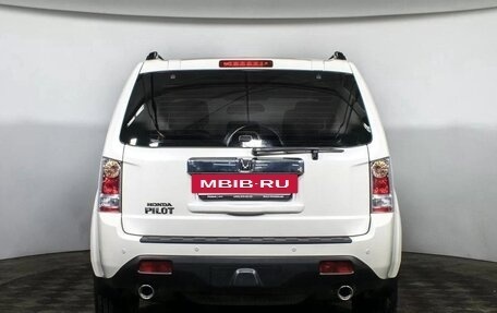 Honda Pilot III рестайлинг, 2014 год, 2 120 000 рублей, 5 фотография