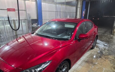 Mazda 3, 2018 год, 1 800 000 рублей, 2 фотография