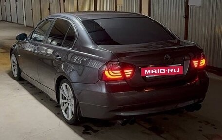 BMW 3 серия, 2007 год, 750 000 рублей, 21 фотография