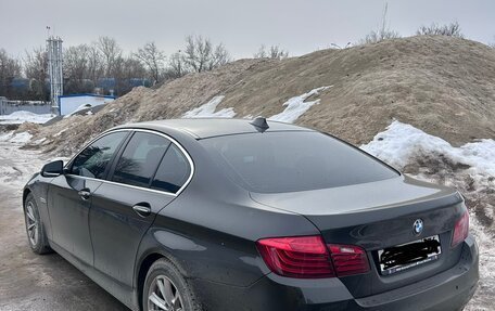 BMW 5 серия, 2013 год, 2 100 000 рублей, 2 фотография