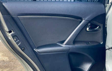 Toyota Avensis III рестайлинг, 2009 год, 1 179 000 рублей, 20 фотография