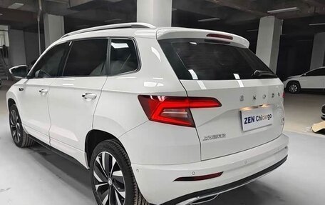 Skoda Karoq I, 2022 год, 2 160 000 рублей, 4 фотография