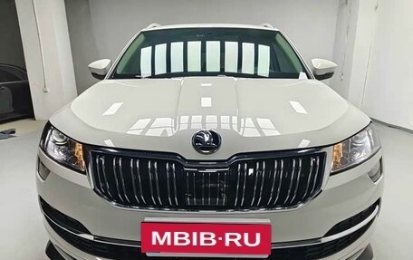 Skoda Karoq I, 2022 год, 2 160 000 рублей, 2 фотография